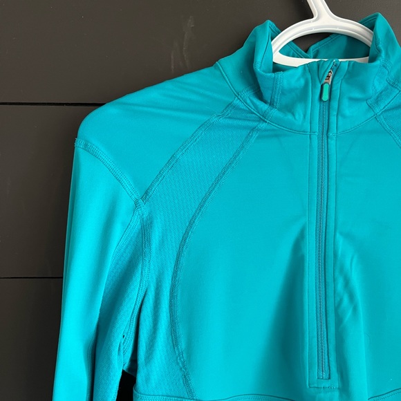 Lululemon pullover - Picture 3 of 3